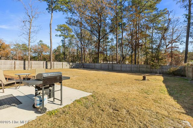 233 Westfield Drive, Richlands, NC 28574