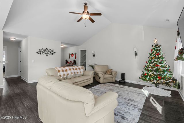 233 Westfield Drive, Richlands, NC 28574