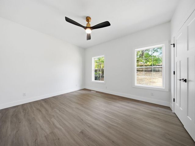 2511 N Skyview Lane Lane, Ozark, MO 65721