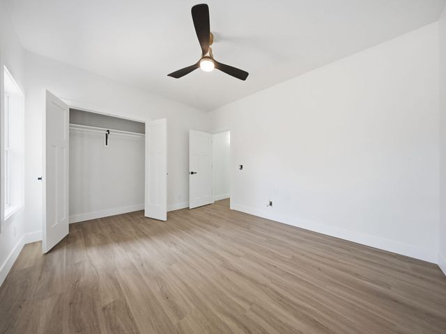 2511 N Skyview Lane Lane, Ozark, MO 65721