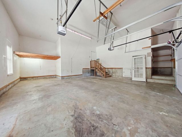 2511 N Skyview Lane Lane, Ozark, MO 65721