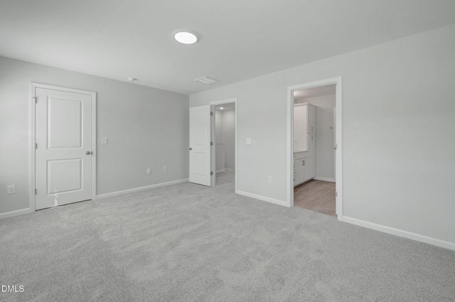 10031 Secluded Gdn Drive 161, Apex, NC 27523
