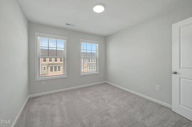 10031 Secluded Gdn Drive 161, Apex, NC 27523