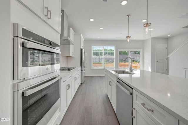 10031 Secluded Gdn Drive 161, Apex, NC 27523
