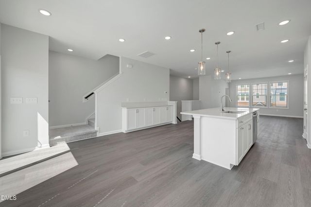 10031 Secluded Gdn Drive 161, Apex, NC 27523