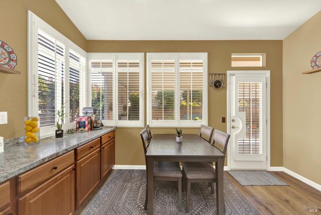 161 Currant Ln, Vacaville, CA 95687