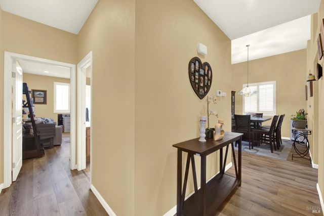 161 Currant Ln, Vacaville, CA 95687