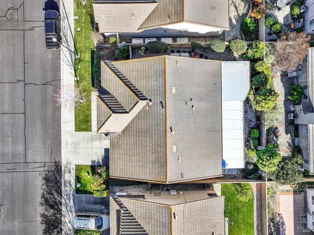 161 Currant Ln, Vacaville, CA 95687