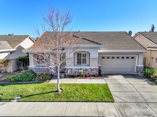 161 Currant Ln, Vacaville, CA 95687