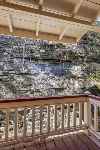 174 Spring Street, Eureka Springs, AR 72632