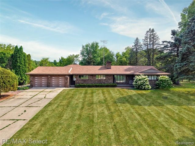 11080 Lapeer Road, Davison, MI 48423