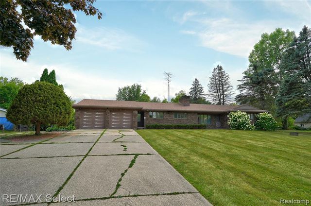 11080 Lapeer Road, Davison, MI 48423