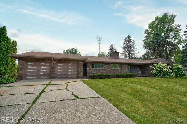 11080 Lapeer Road, Davison, MI 48423