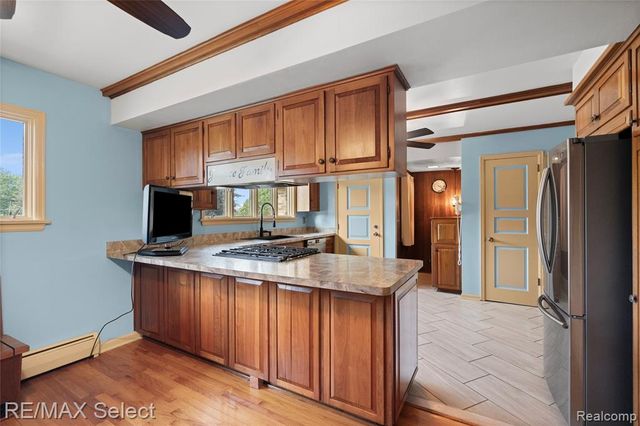 11080 Lapeer Road, Davison, MI 48423