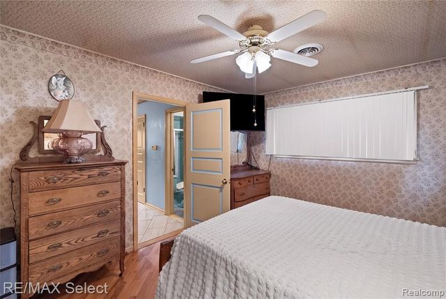 11080 Lapeer Road, Davison, MI 48423