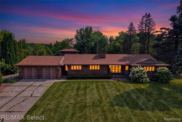 11080 Lapeer Road, Davison, MI 48423