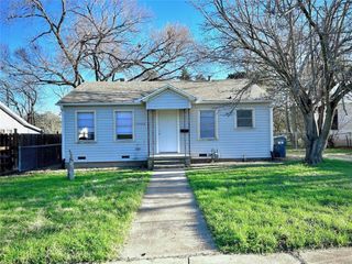 2904 Summer Avenue, Waco, TX 76708