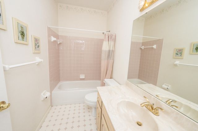 10759 Crown Pointe Drive, Union, KY 41091