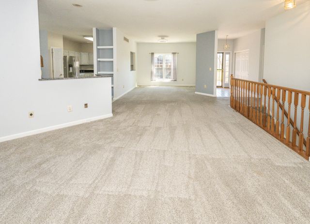 10759 Crown Pointe Drive, Union, KY 41091