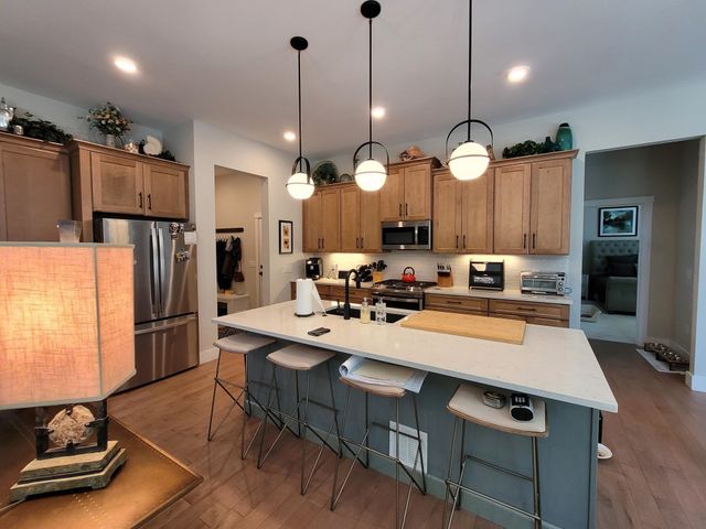 638 Vale Drive, South Burlington, VT 05403