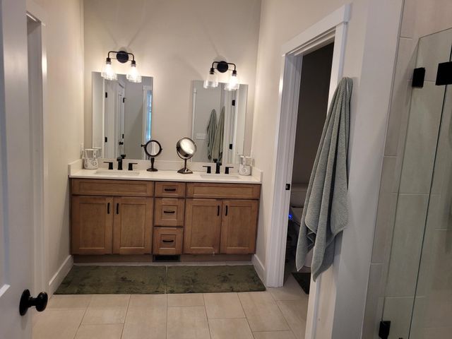 638 Vale Drive, South Burlington, VT 05403