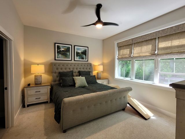 638 Vale Drive, South Burlington, VT 05403