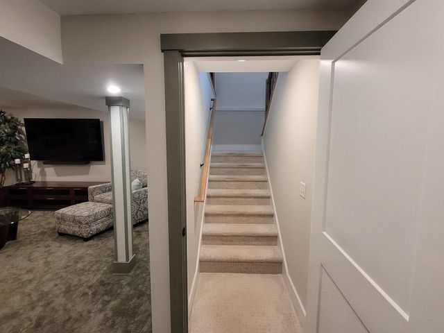 638 Vale Drive, South Burlington, VT 05403