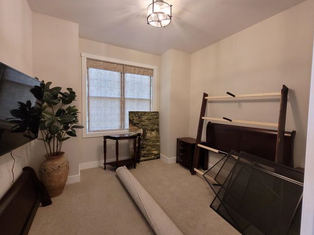 638 Vale Drive, South Burlington, VT 05403