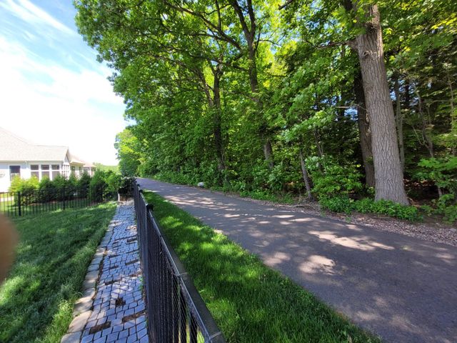 638 Vale Drive, South Burlington, VT 05403