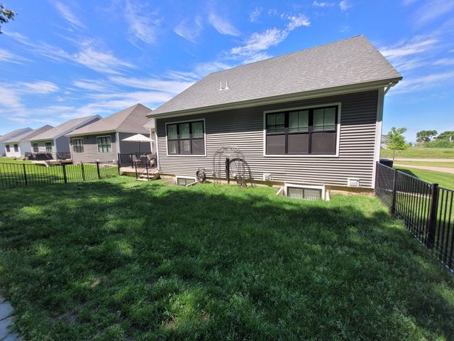 638 Vale Drive, South Burlington, VT 05403