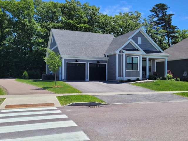 638 Vale Drive, South Burlington, VT 05403
