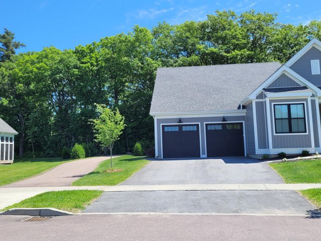 638 Vale Drive, South Burlington, VT 05403