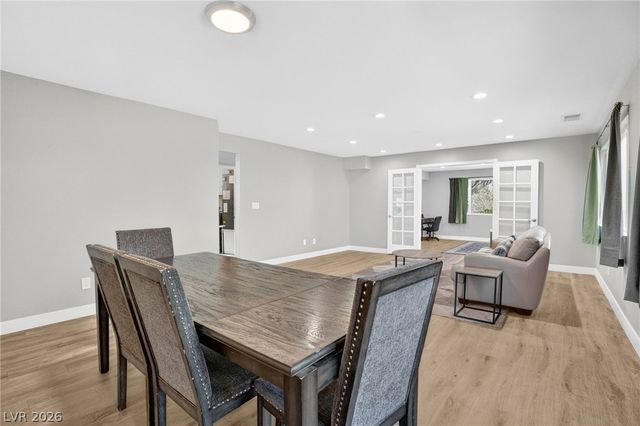 4401 Parkchester Circle, Las Vegas, NV 89108