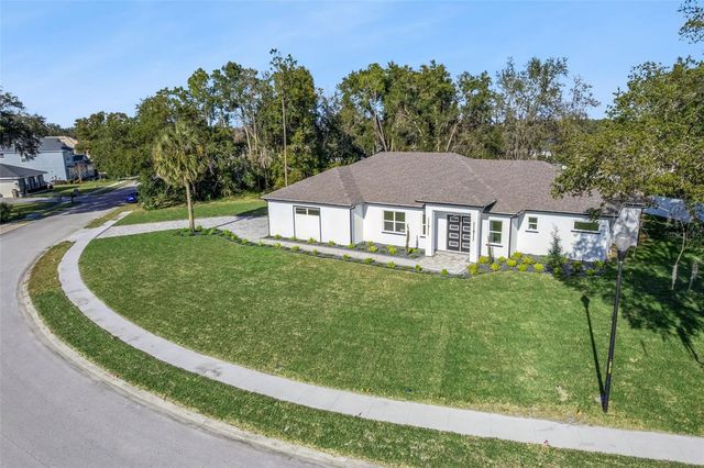 9531 MID SUMMER LANE, Leesburg, FL 34788