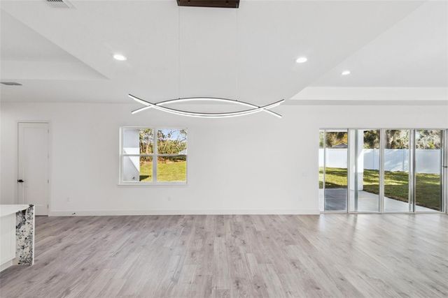 9531 MID SUMMER LANE, Leesburg, FL 34788