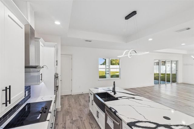 9531 MID SUMMER LANE, Leesburg, FL 34788