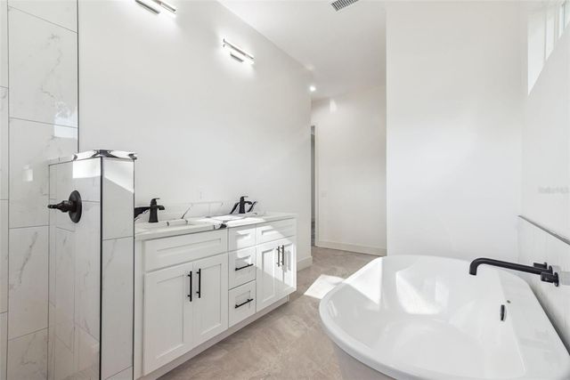 9531 MID SUMMER LANE, Leesburg, FL 34788