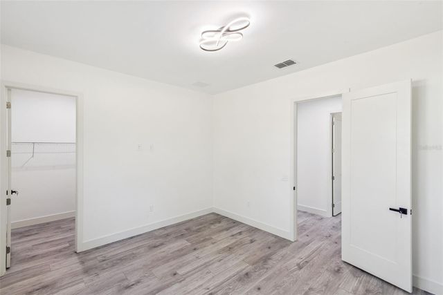 9531 MID SUMMER LANE, Leesburg, FL 34788