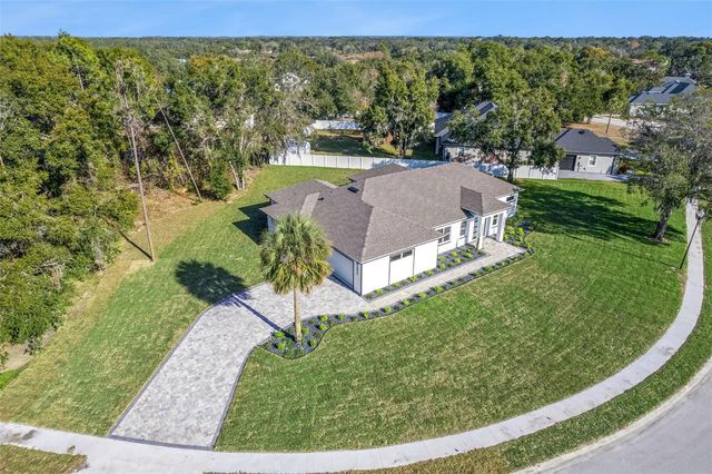 9531 MID SUMMER LANE, Leesburg, FL 34788