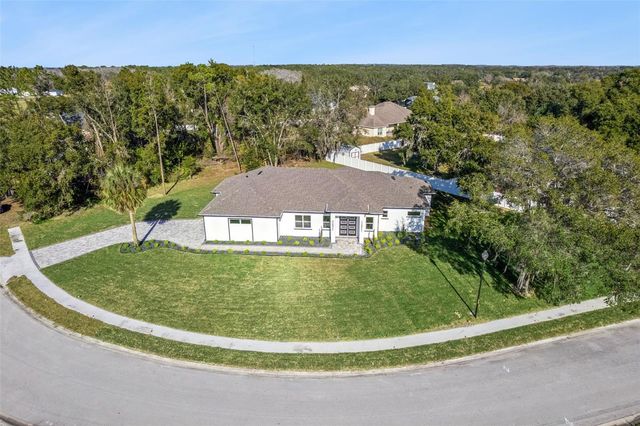 9531 MID SUMMER LANE, Leesburg, FL 34788