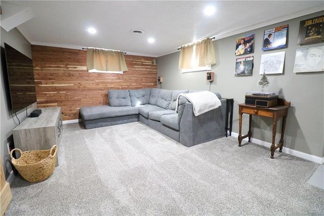 617 Center Street, Lathrop, MO 64465