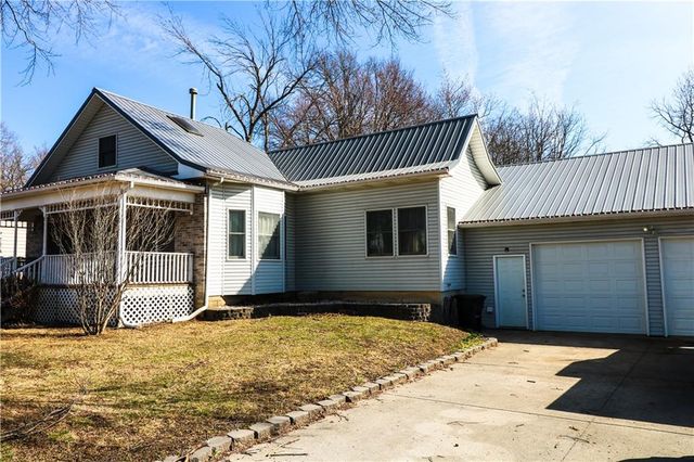 617 Center Street, Lathrop, MO 64465