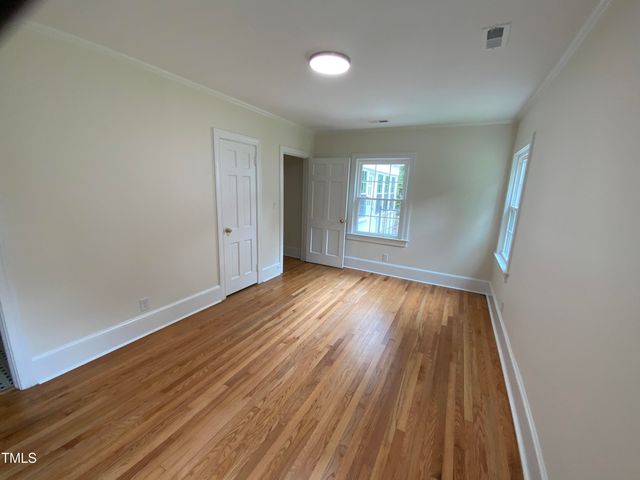 1101 W Divine Street, Dunn, NC 28334