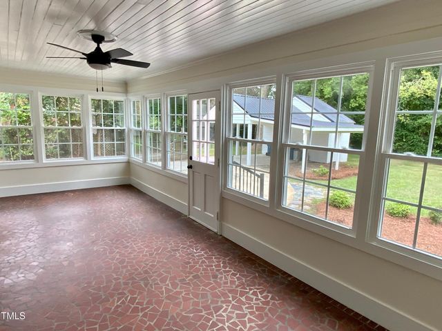 1101 W Divine Street, Dunn, NC 28334