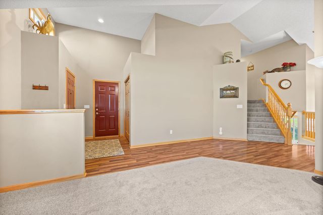 301 3rd Street SW, Delano, MN 55328