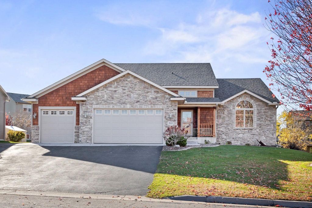 301 3rd Street SW, Delano, MN 55328