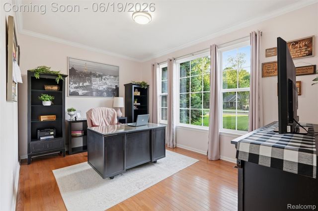 9001 Van Dusen Court, Green Oak Township, MI 48178