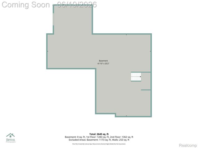 9001 Van Dusen Court, Green Oak Township, MI 48178