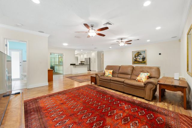 1040 Renmar Drive, Plantation, FL 33317