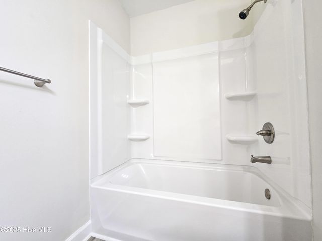 1211 Davis Bay Road, Elizabeth City, NC 27909